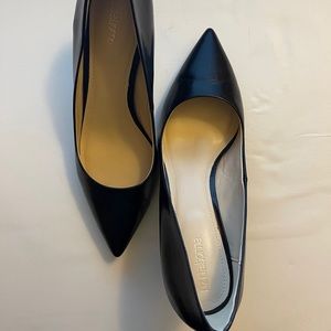 Liz Claiborne Black Leather Heel , size 9